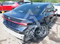 2019 Toyota AVALON photo