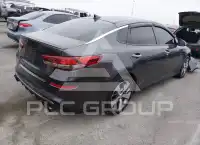 2019 KIA Optima фото
