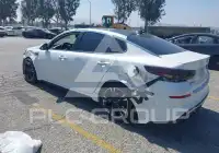 2019 KIA Optima photo