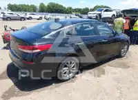 2019 KIA Optima photo