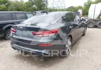 2019 KIA Optima photo
