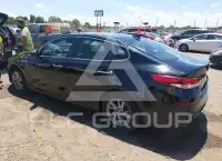 2019 KIA Optima photo