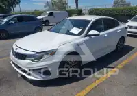 2019 KIA Optima photo