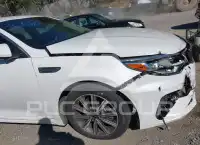 2019 KIA Optima photo