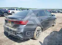 2019 KIA Forte фото