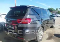 2019 KIA Sedona фото