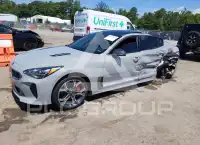 2019 KIA Stinger фото