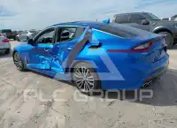 2019 KIA Stinger фото