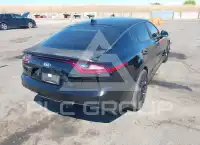 2019 KIA Stinger фото