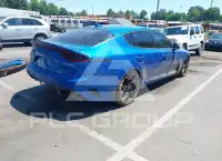 2019 KIA Stinger photo