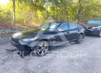 2019 KIA Stinger фото
