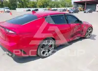 2019 KIA Stinger photo