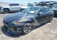2019 KIA Stinger фото