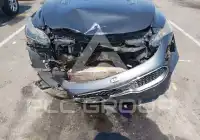 2019 KIA Stinger photo