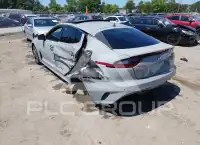 2019 KIA Stinger фото