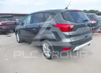 2019 Ford ESCAPE photo