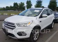 2019 Ford ESCAPE photo