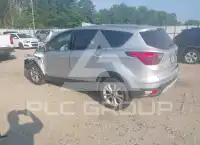 2019 Ford ESCAPE photo