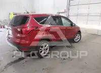 2019 Ford ESCAPE photo