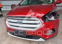 2019 Ford ESCAPE photo