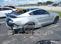 2019 Ford MUSTANG photo