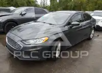 2019 Ford FUSION photo