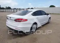 2019 Ford FUSION фото