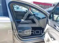 2019 Ford FUSION photo