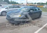 2019 Ford FUSION photo