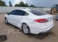 2019 Ford FUSION фото