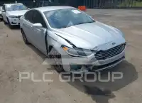2019 Ford FUSION photo