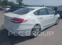 2019 Ford FUSION photo