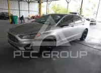 2019 Ford FUSION photo