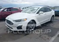 2019 Ford FUSION фото
