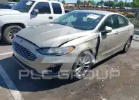 2019 Ford FUSION photo