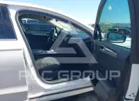 2019 Ford FUSION photo