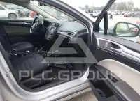 2019 Ford FUSION photo