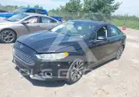 2019 Ford FUSION photo