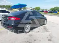 2019 Ford FUSION фото