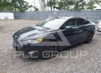 2019 Ford FUSION photo