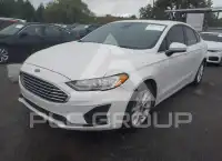 2019 Ford FUSION photo