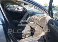 2019 Ford FUSION photo
