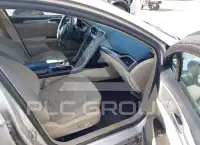 2019 Ford FUSION photo