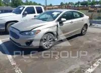 2019 Ford FUSION photo