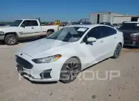 2019 Ford FUSION фото