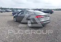 2019 Ford FUSION photo