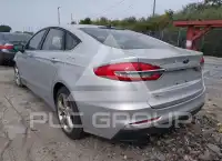 2019 Ford FUSION photo