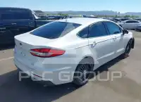 2019 Ford FUSION photo