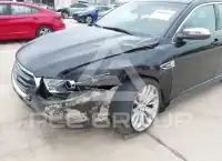 2019 Ford TAURUS фото