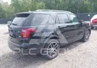 2019 Ford EXPLORER photo